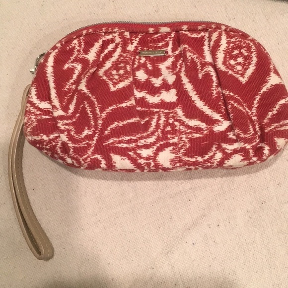 Victoria’s Secret Cosmetic pouch Wristlet - Picture 1 of 8
